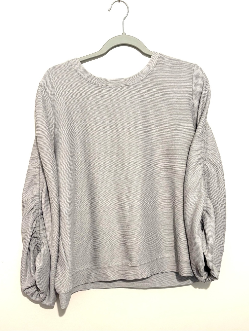 Simply Vera Vera Wang Light Gray Ruched-Sleeve Scoop Neck Sweater Size XL